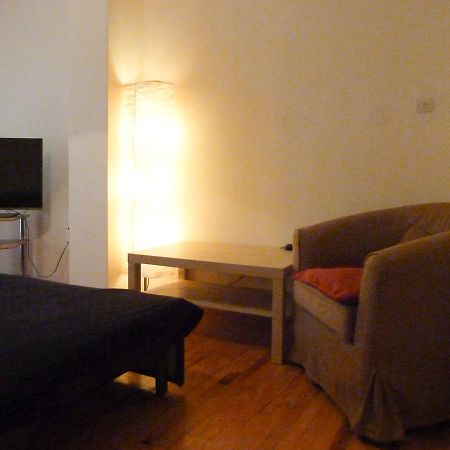 Homely Spacious Studio Халкида Экстерьер фото